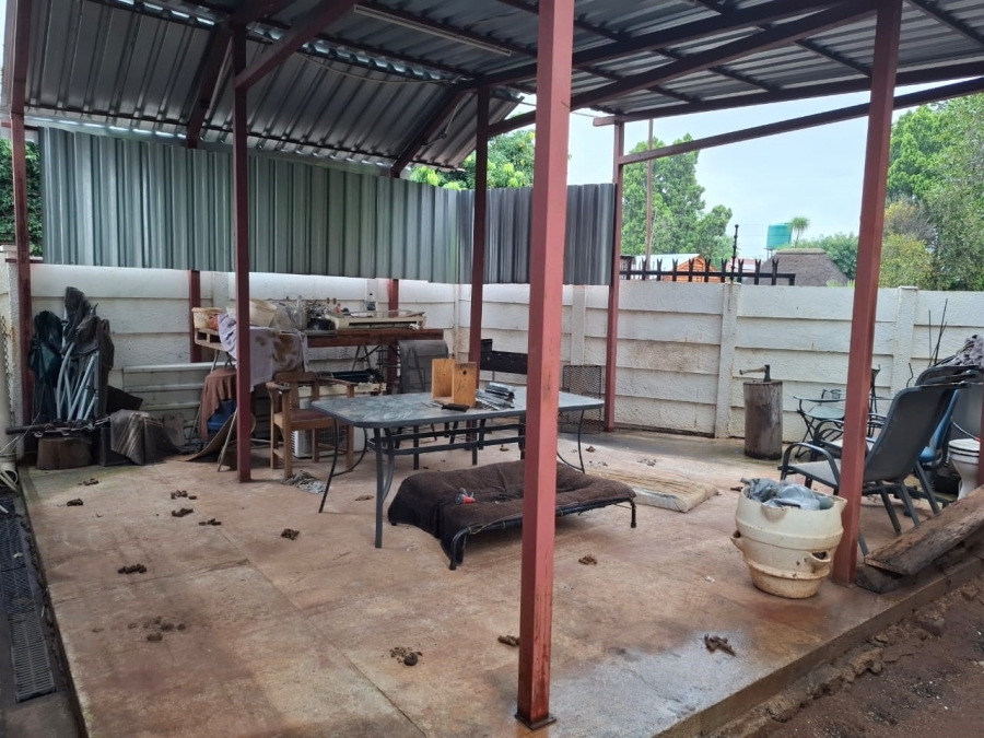 3 Bedroom Property for Sale in Oos Einde North West
